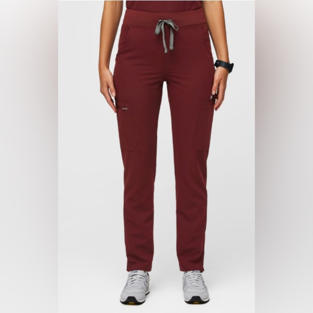Figs burgundy scrub pants size XS regular